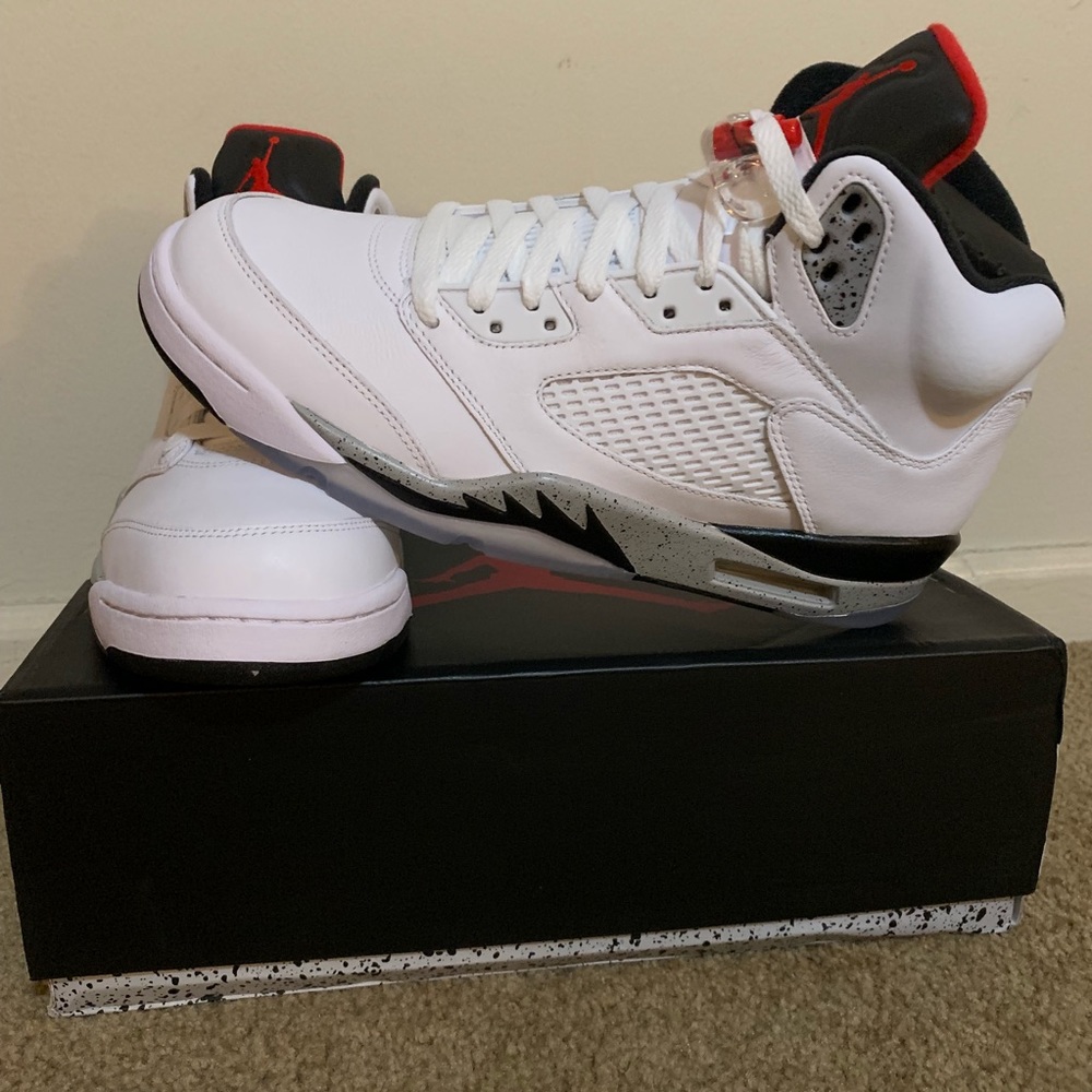 Air Jordan 5 Retro